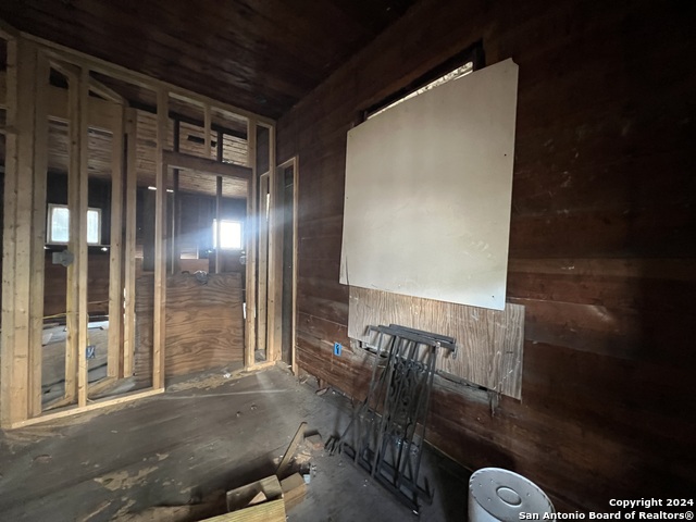 1322 Hays St Property Photo 10