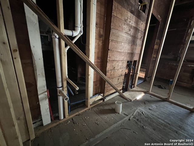 1322 Hays St Property Photo 17