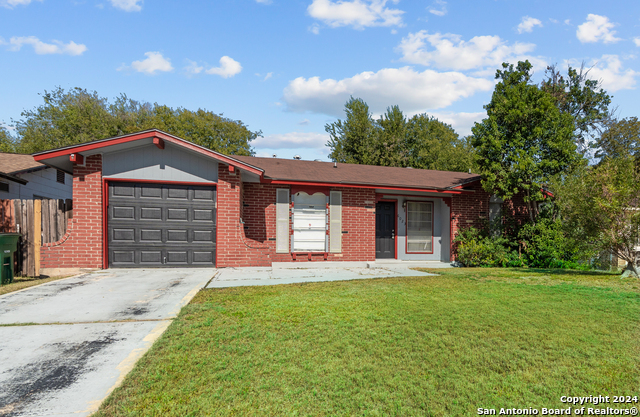 6023 Paddock Dr Property Photo 4