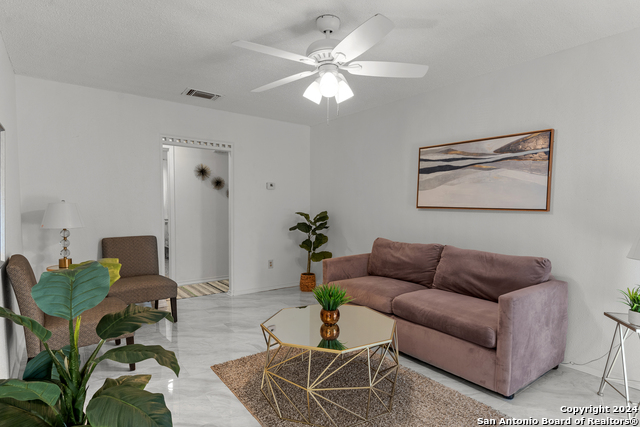 6023 Paddock Dr Property Photo 5