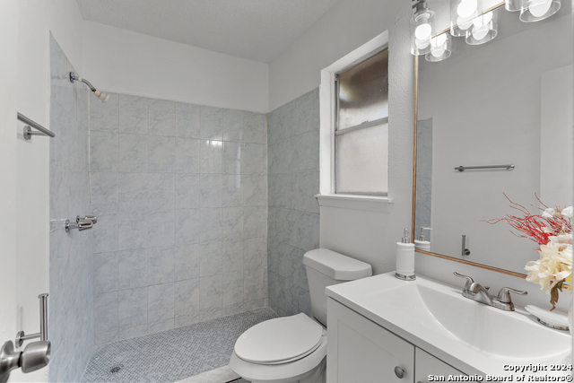 6023 Paddock Dr Property Photo 13
