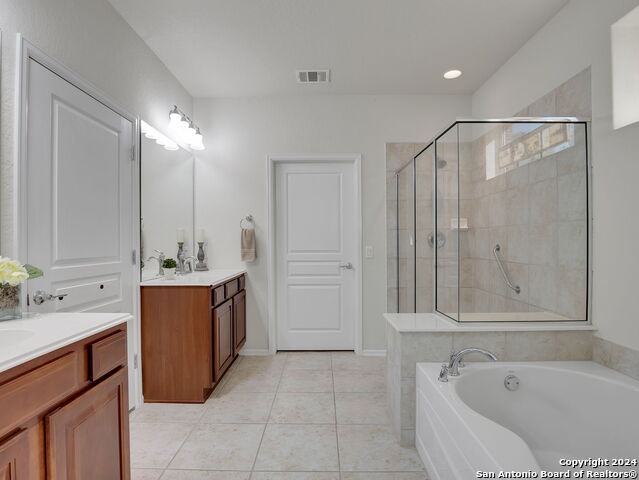12526 Rapids Pass Property Photo 36