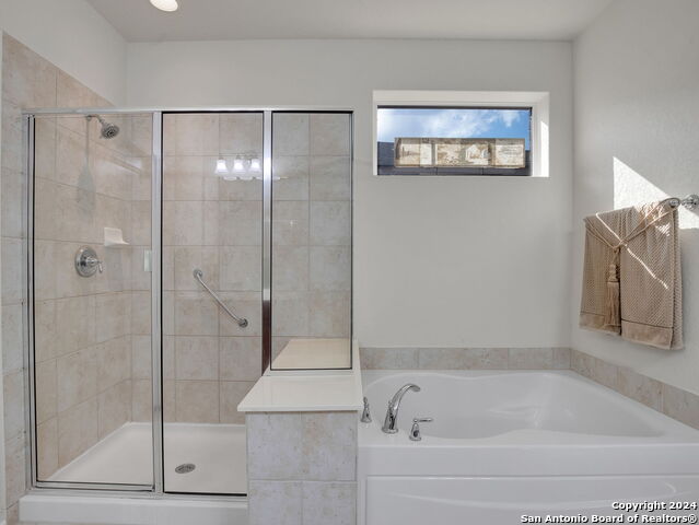 12526 Rapids Pass Property Photo 37