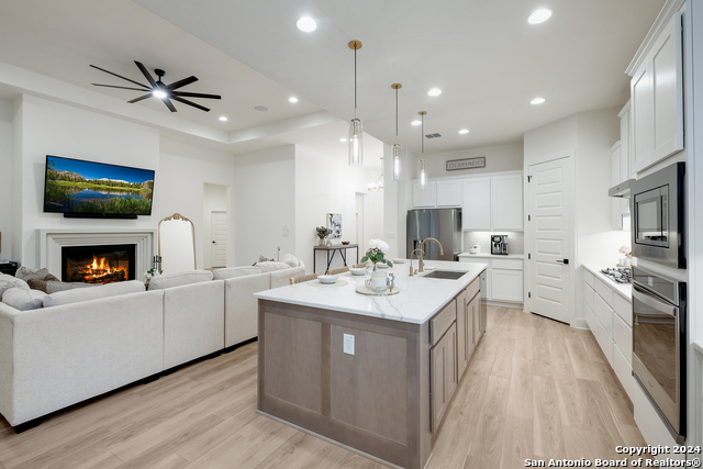28415 Seppenfield Property Photo 6