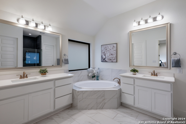 28415 Seppenfield Property Photo 14