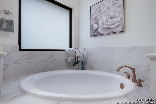 28415 Seppenfield Property Photo 16