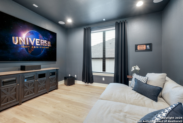 28415 Seppenfield Property Photo 17