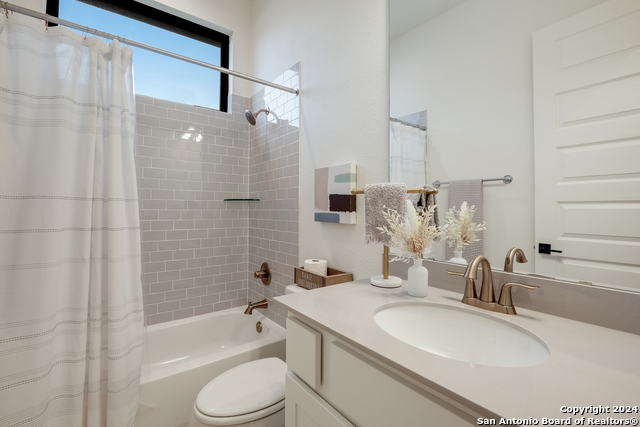 28415 Seppenfield Property Photo 21