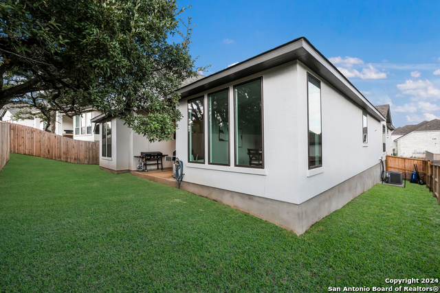 28415 Seppenfield Property Photo 25