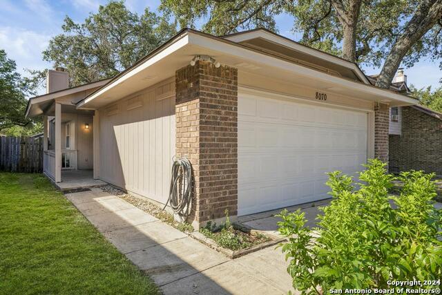 8070 Misty Cyn Property Photo 2