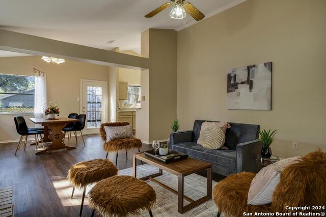 8070 Misty Cyn Property Photo 6