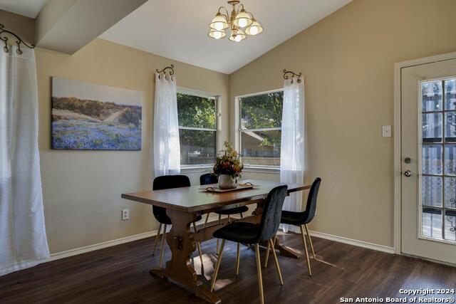 8070 Misty Cyn Property Photo 9