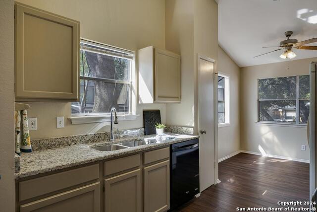 8070 Misty Cyn Property Photo 11
