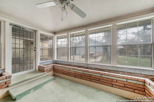 606 W Huisache Ave Property Photo 11