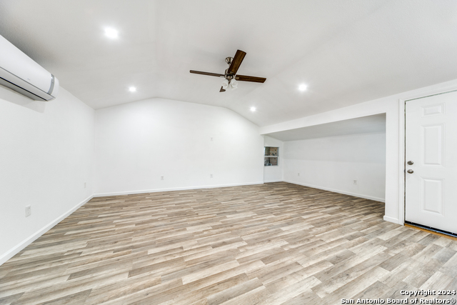 606 W Huisache Ave Property Photo 21