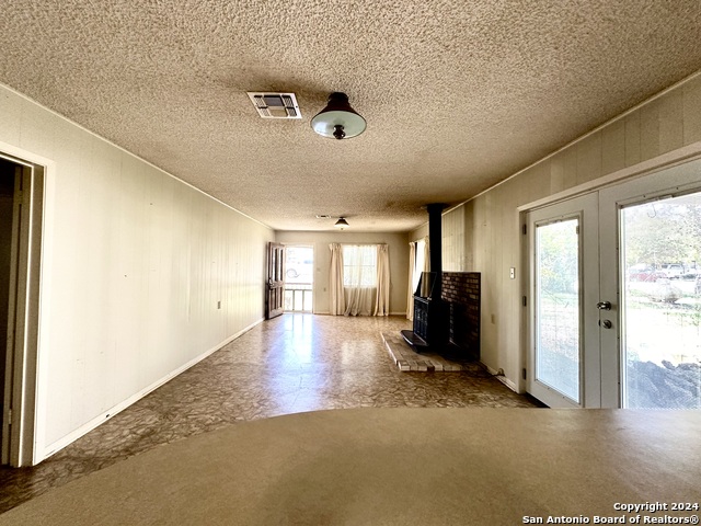 306 S Broadway Street Property Photo 8