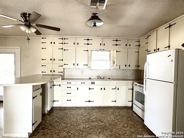 306 S Broadway Street Property Photo 10