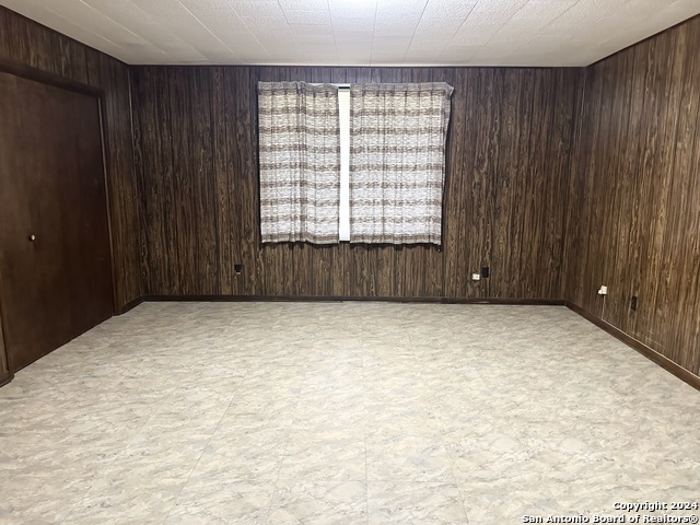 306 S Broadway Street Property Photo 14