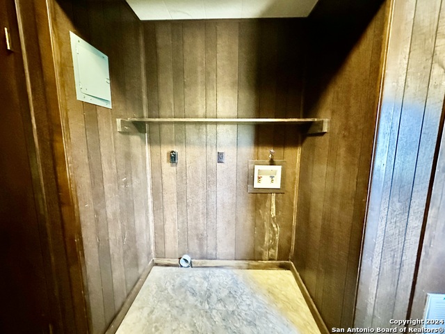 306 S Broadway Street Property Photo 20