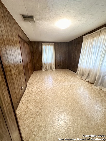 306 S Broadway Street Property Photo 22