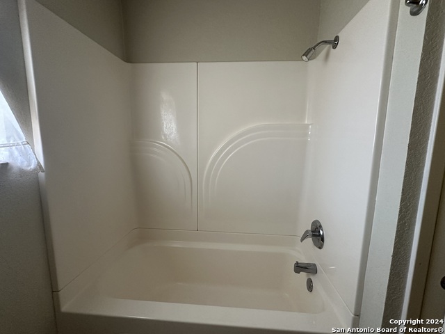 306 S Broadway Street Property Photo 25