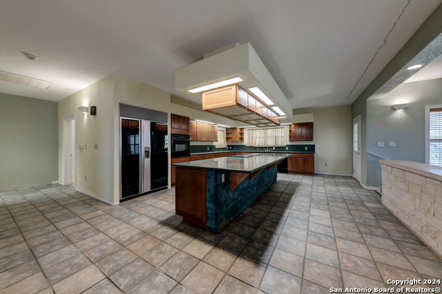 1283 State Highway 46 Property Photo 10