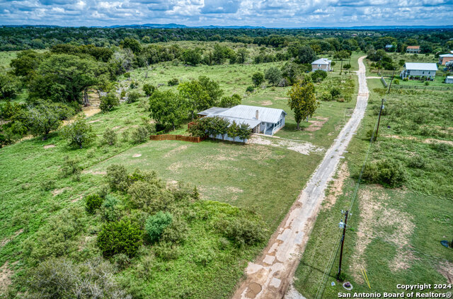 1168 Enchanted River Dr Property Photo 2