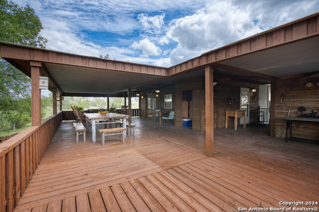 1168 Enchanted River Dr Property Photo 24