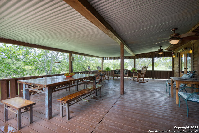 1168 Enchanted River Dr Property Photo 25