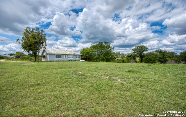 1168 Enchanted River Dr Property Photo 28