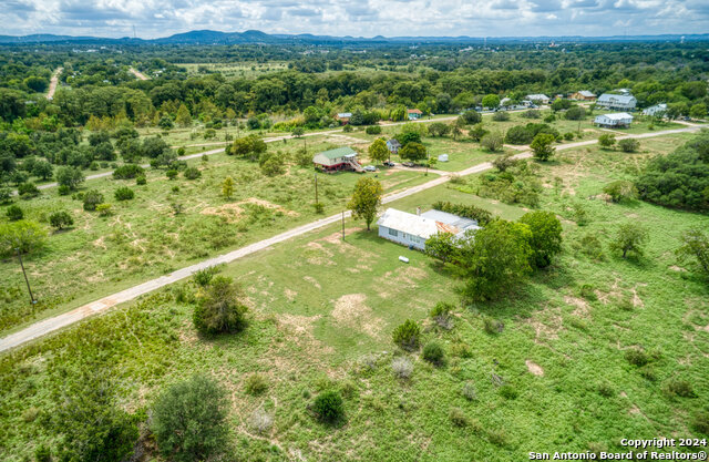 1168 Enchanted River Dr Property Photo 31
