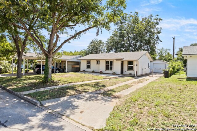 138 Cornish Ave Property Photo 1
