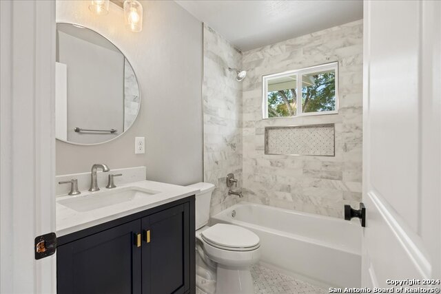 138 Cornish Ave Property Photo 4