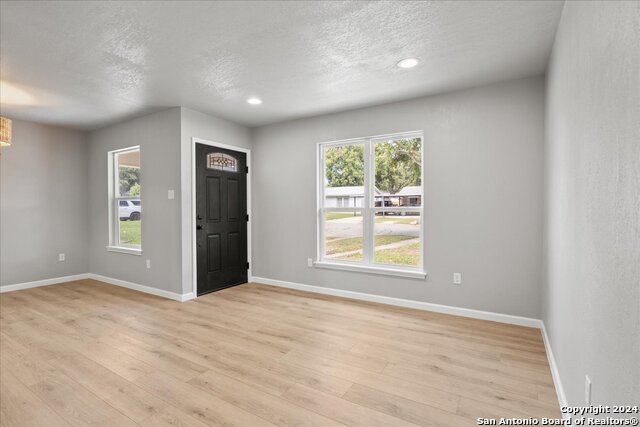 138 Cornish Ave Property Photo 5