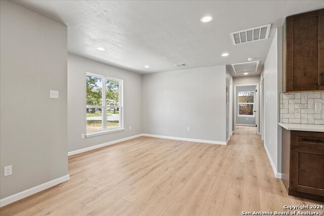 138 Cornish Ave Property Photo 6