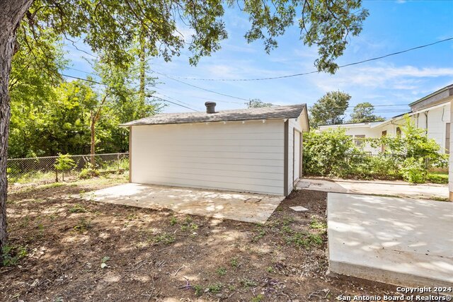 138 Cornish Ave Property Photo 16