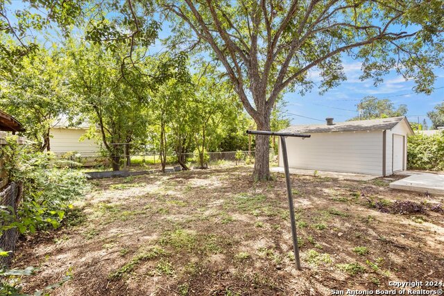 138 Cornish Ave Property Photo 17