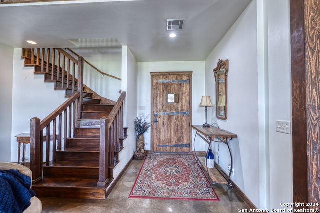 1242 County Rd 348 Property Photo 12