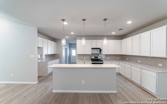 14735 Sycamore Crossing Property Photo 8