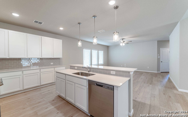 14735 Sycamore Crossing Property Photo 10