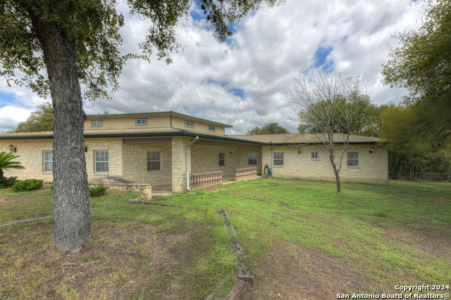 1283 State Highway 46 Property Photo 9