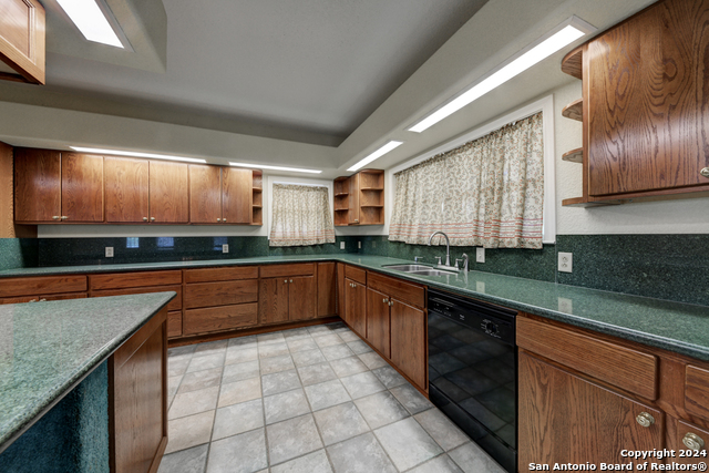 1283 State Highway 46 Property Photo 17
