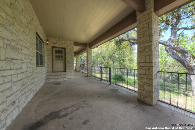 1283 State Highway 46 Property Photo 34