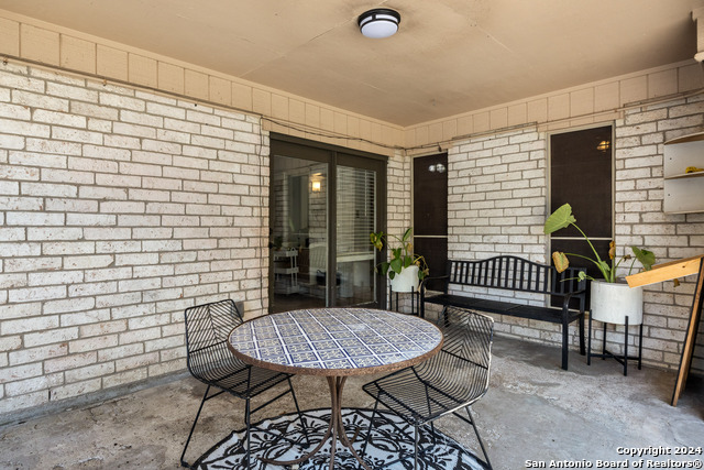 212 San Saba Property Photo 32