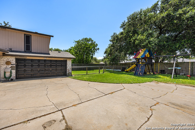 212 San Saba Property Photo 37