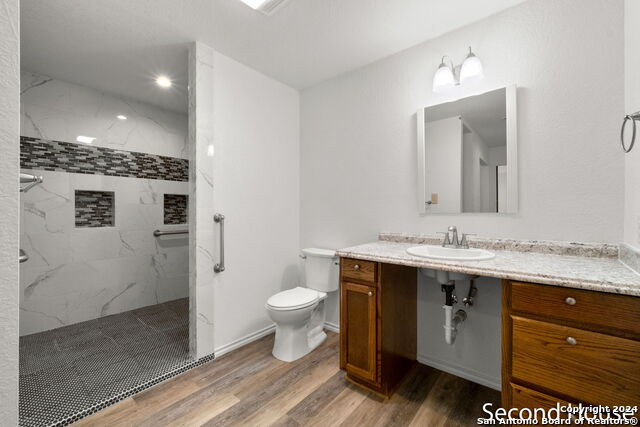 207 W Cheryl Dr Property Photo 33