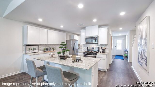 6010 Strasse Way Property Photo 6