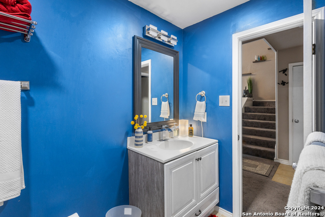 12019 Ashrock Ct Property Photo 11