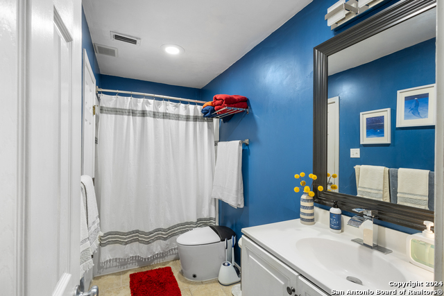 12019 Ashrock Ct Property Photo 12