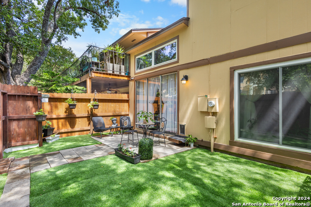 12019 Ashrock Ct Property Photo 30
